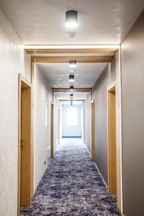 Hotel Stara Kuźnia Łuków Zewnętrze zdjęcie
