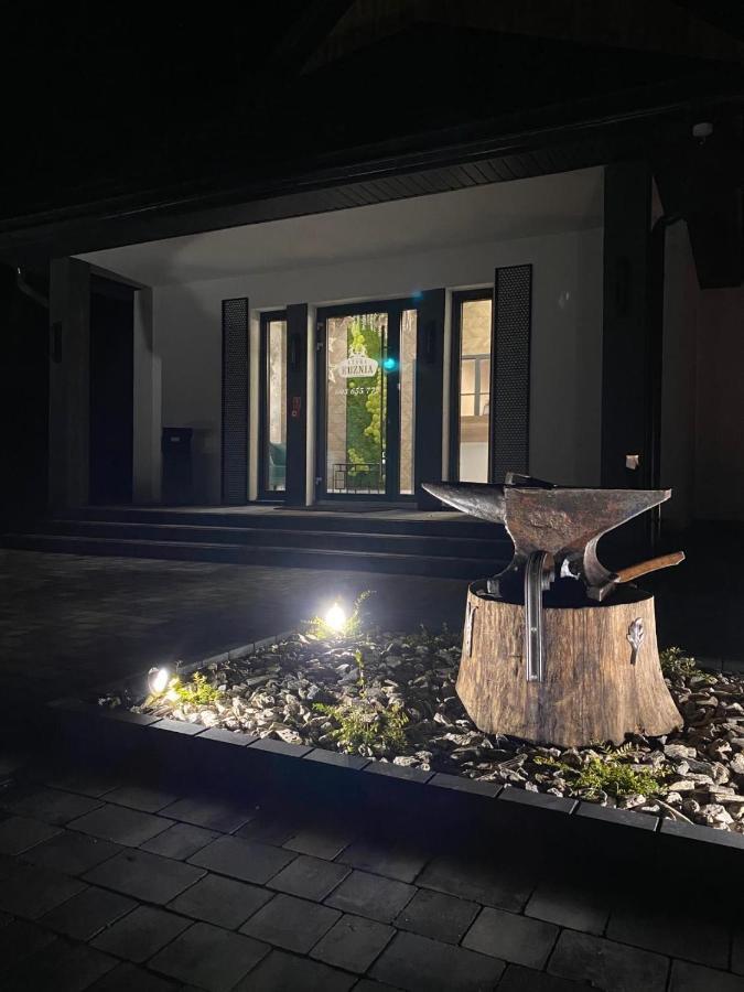 Hotel Stara Kuźnia Łuków Zewnętrze zdjęcie